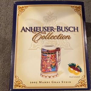 Anheuser Busch 2005 Mardi Gras stein mask bud light Budweiser nib